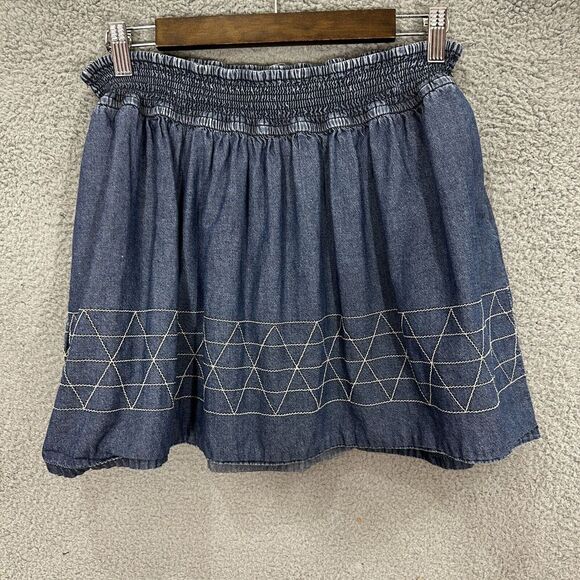 BCBGeneration Bubble Mini Skirt‎ Womens Large Blue Chambray Embroidered Boho Y2K - Picture 1 of 7